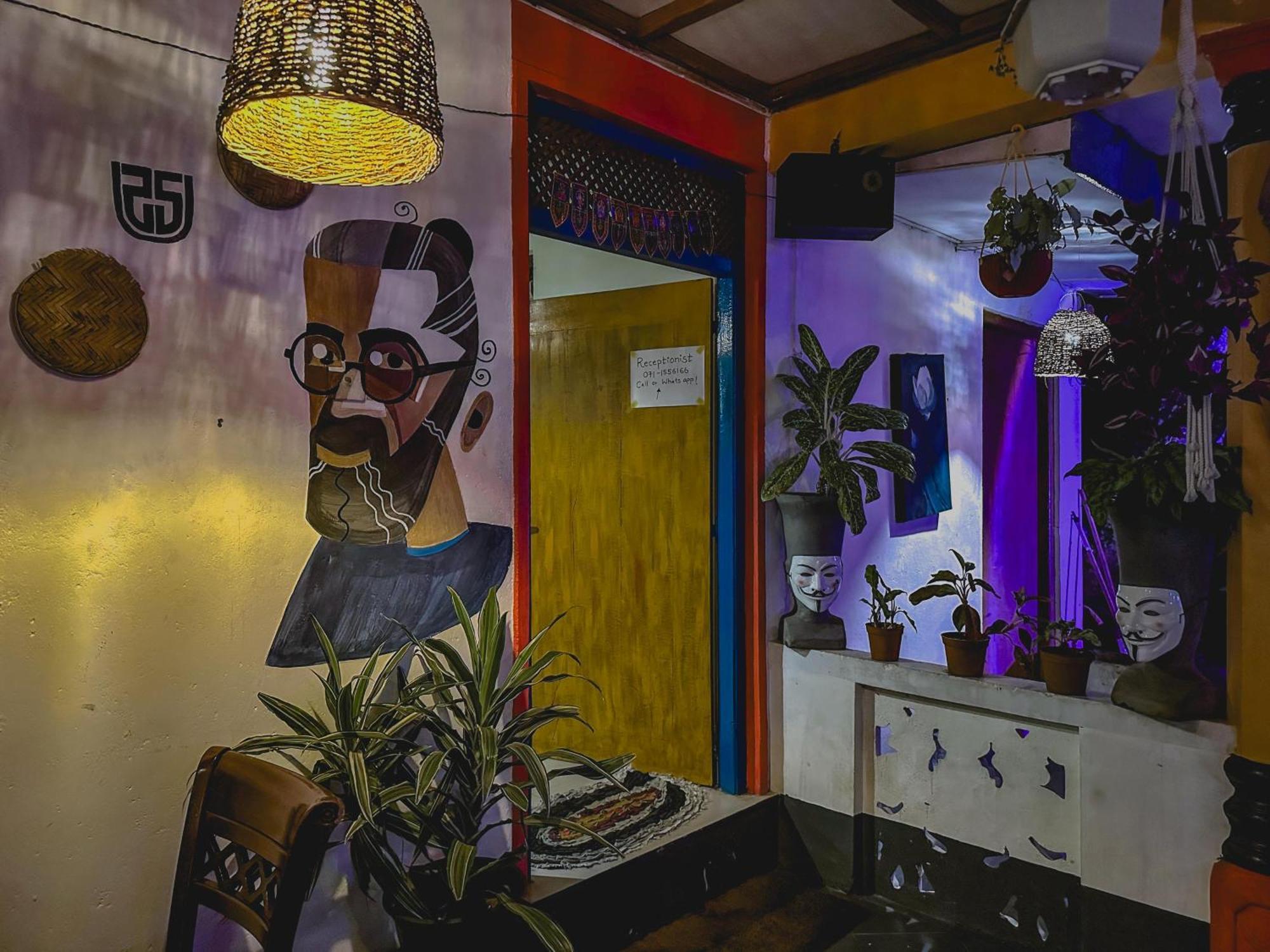 Mad Monkey Hostel And Lounge Ella Exterior photo